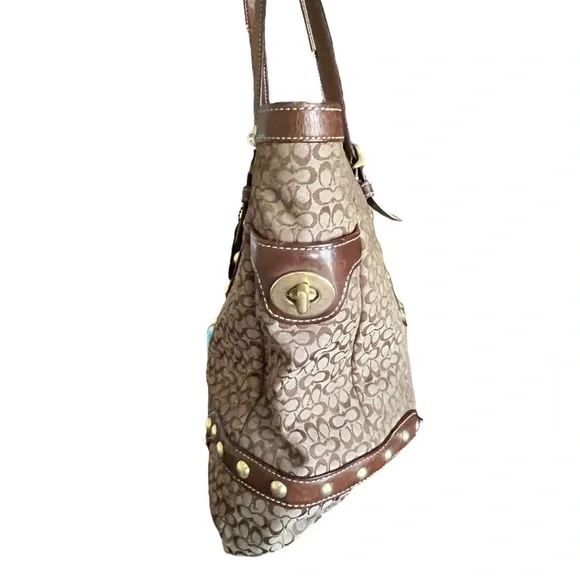 Coach soho khaki studded signature shoulder bag - Picture 6 of 12